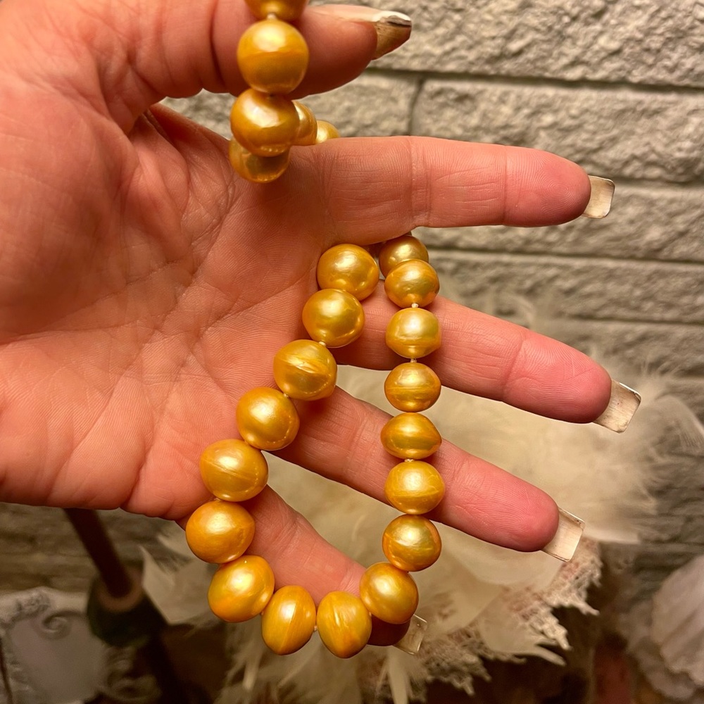 Authentic deep golden south sea pearl necklace - Picture 7 of 16